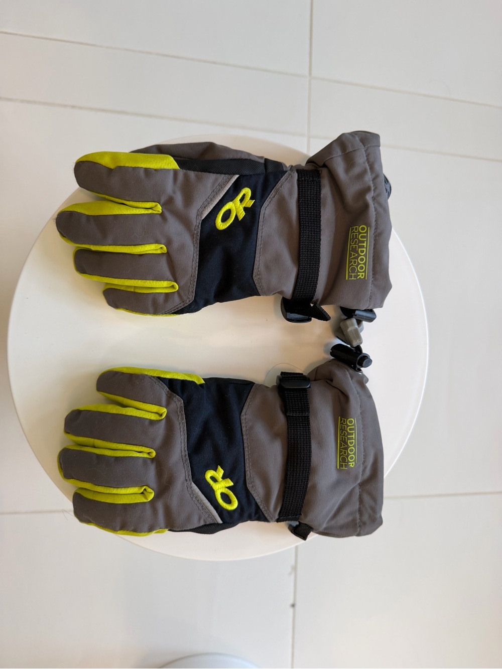 Outdoor Research Gray and Yellow Boys Cold-Weather Ski Gloves